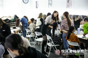 广州化妆学校 零化妆基础的同学应该怎么样学习？