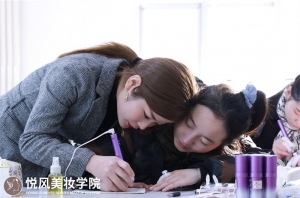 想在广州学纹绣，不妨进来看看