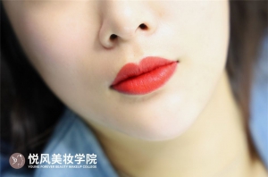 广州哪里学纹绣专业？
