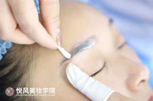 广州纹绣学校哪家老师技术好？