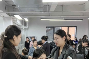 从零开始学美妆，新手该看重哪些学习细节