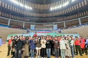 分享学化妆求学过程，仅供大家参考！